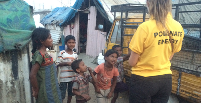 Pollinator_with_Children_690x355