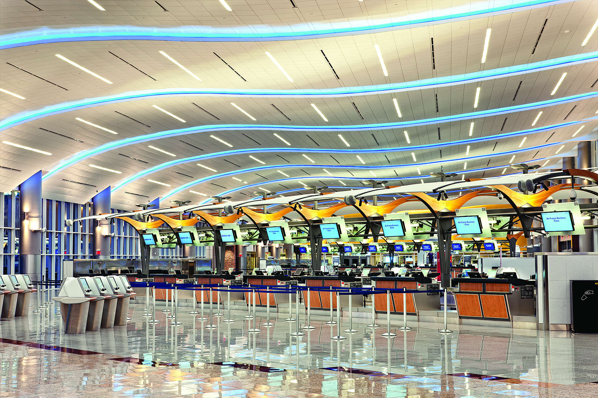 Maynard H. Jackson Jr. International Terminal at Hartsfield-Jackson ...