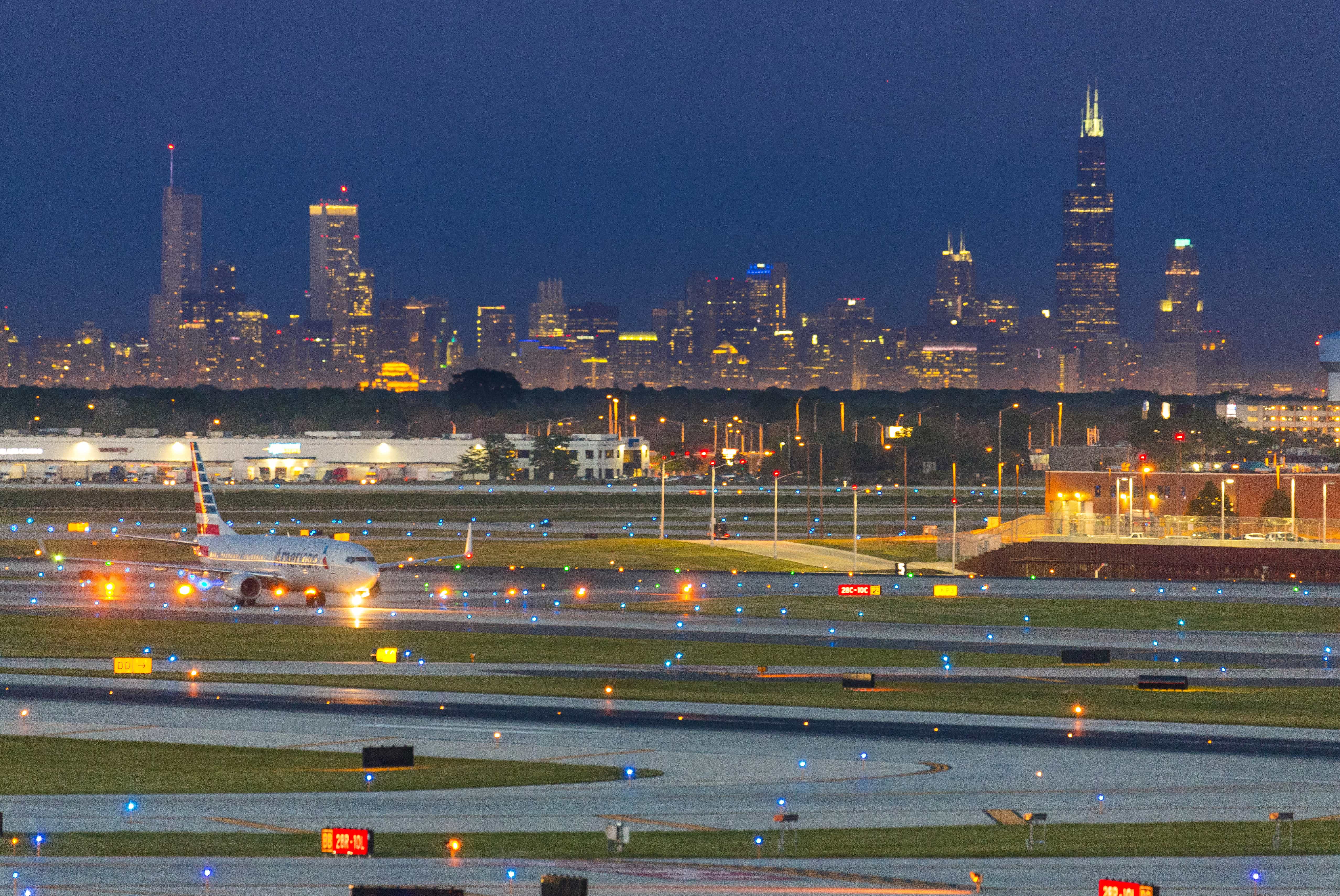 O'Hare Modernization, AECOM