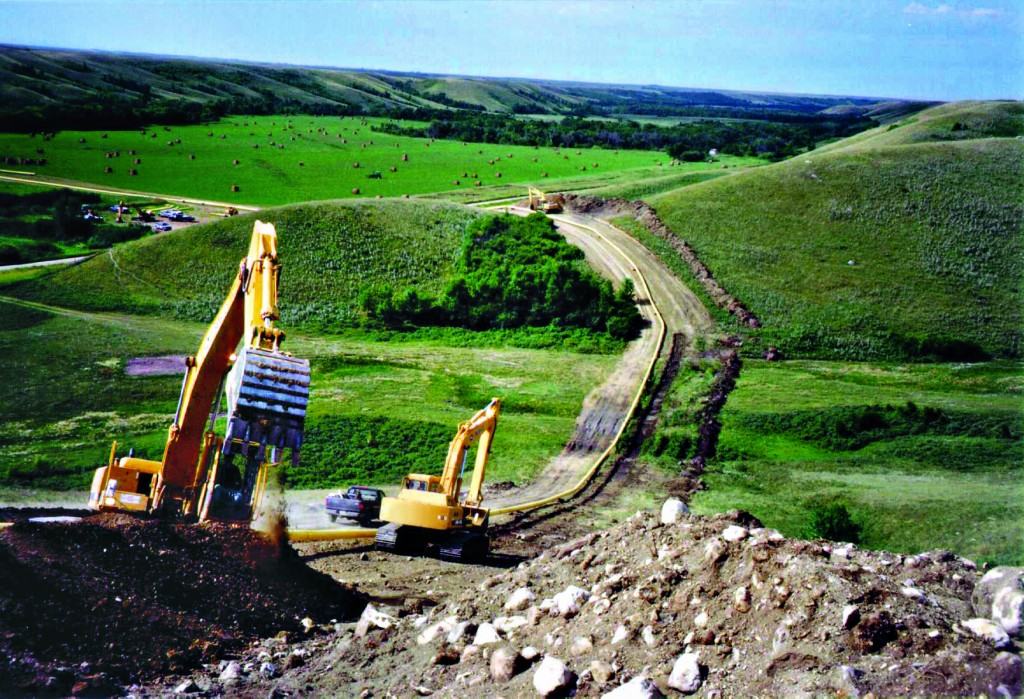 Oil and Gas Midstream Carson pipeline install_v2