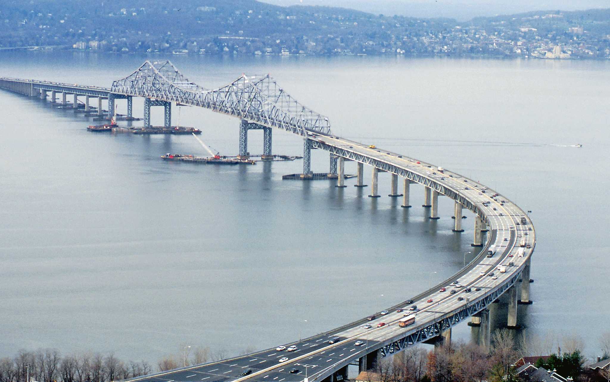 Tappan Zee Bridge - Rockland County - NY - bridge over water - 00786_Press.tif  AECOM